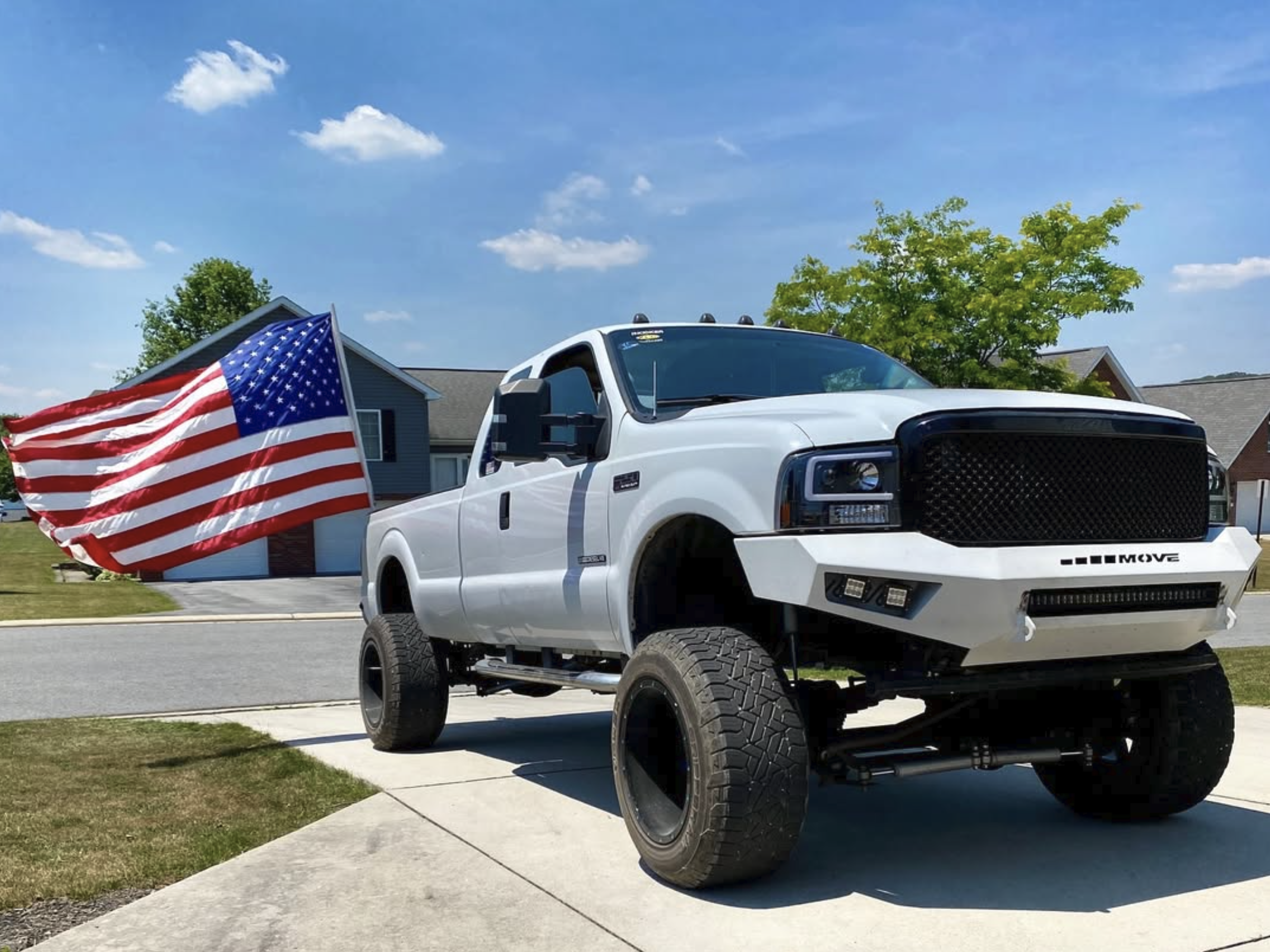 MOVE Bumpers classic series front bumper kit — detailed view